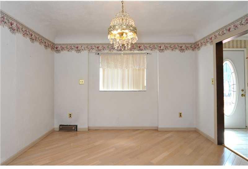 755 Charles Street Rochester, PA 15074 - Photo 9 of 25
