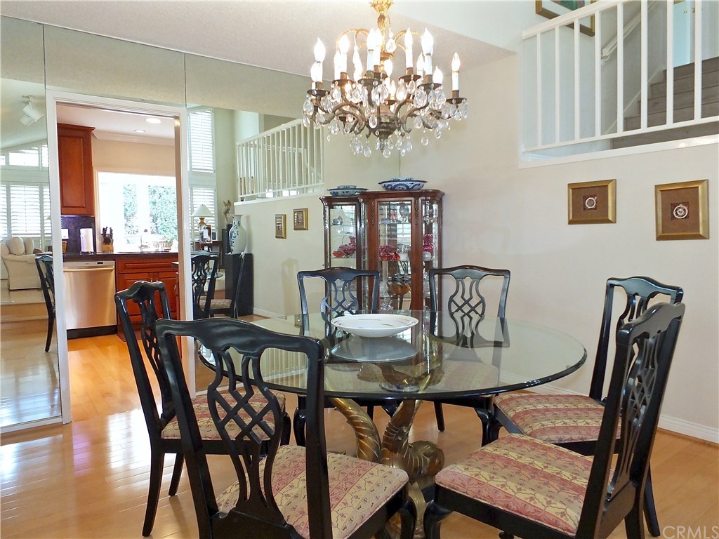 831 Hillside Drive Long Beach, CA 90815 - Photo 7 of 51