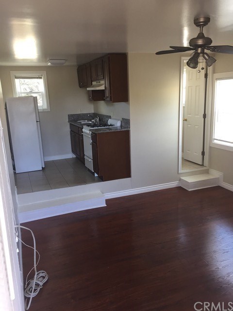 1121 Pacific Avenue Long Beach, CA 90813 - Photo 5 of 24