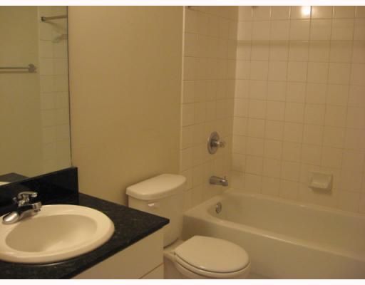 701 Brickell Key Boulevard, Unit 1908 Miami, FL 33131 - Photo 11 of 16