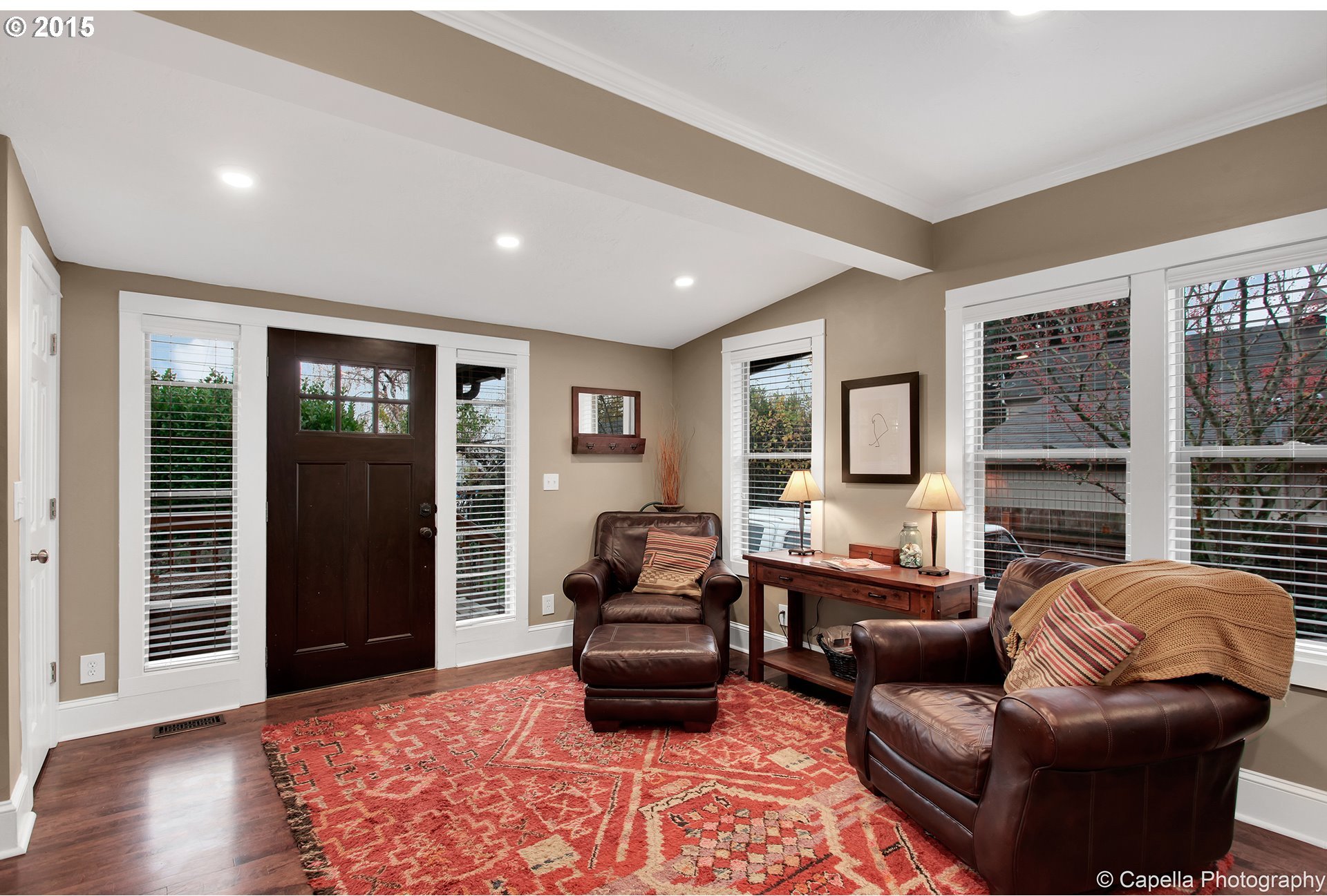 604 Southwest Florida Street Portland, OR 97219 - Photo 7 of 24 Gallery Image 7