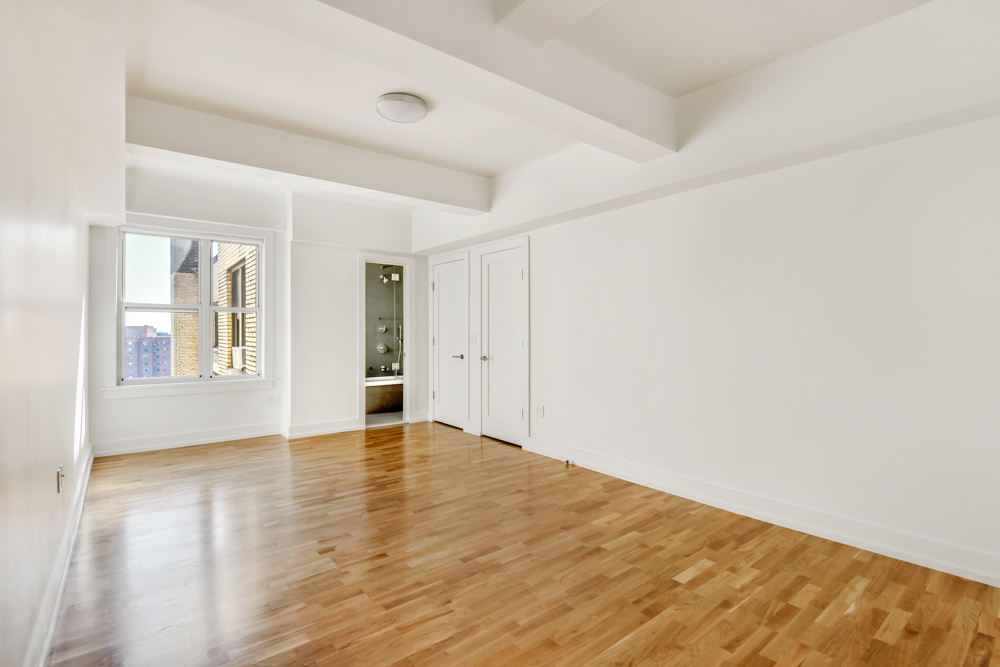 301 East 21st Street, Unit 16H Manhattan, NY 10010 - Photo 7 of 11
