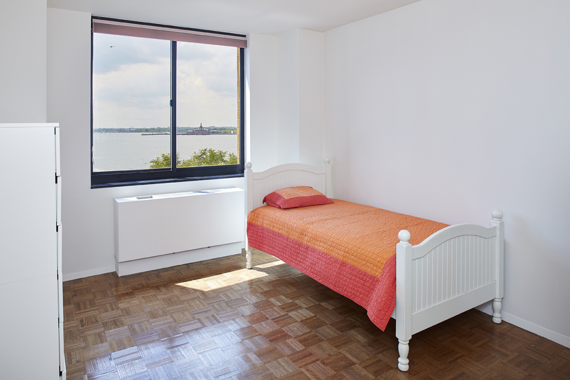 377 Rector Pl, Unit 6KL Manhattan, NY 10280 - Photo 6 of 9