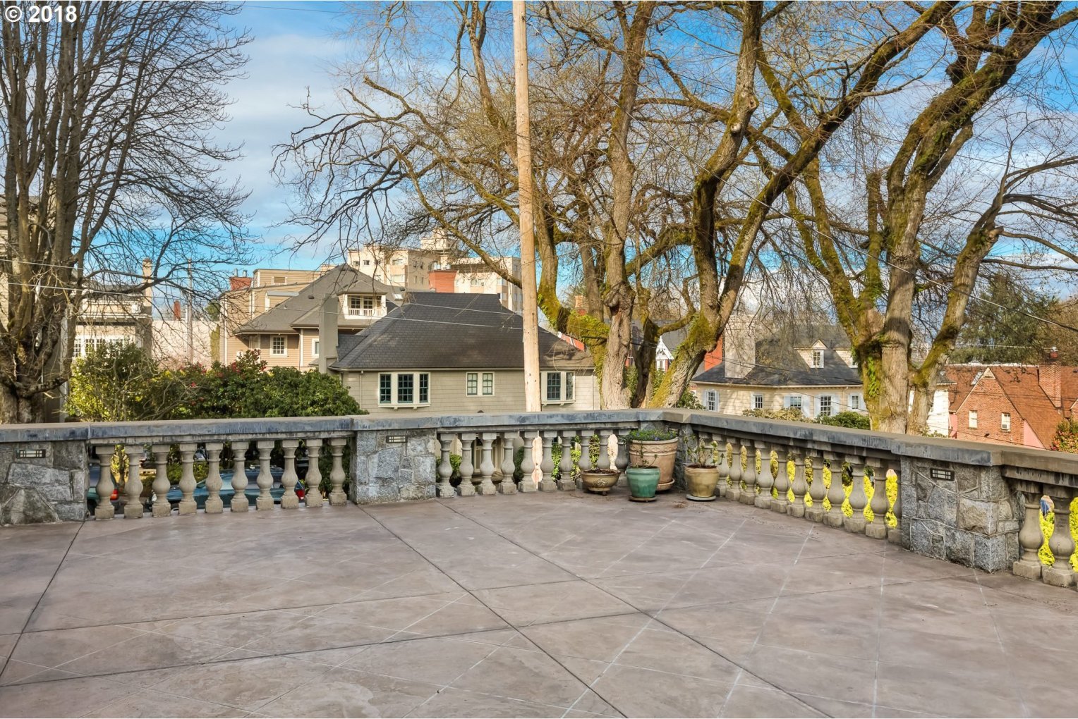 2188 Southwest Main Street Portland, OR 97205 - Photo 22 of 32 Gallery Image 22