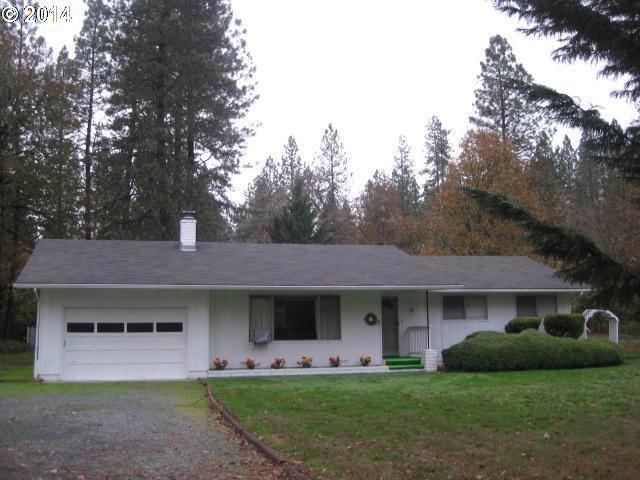 142 Queens Branch Road Rogue River, OR 97537 - Photo 1 of 4