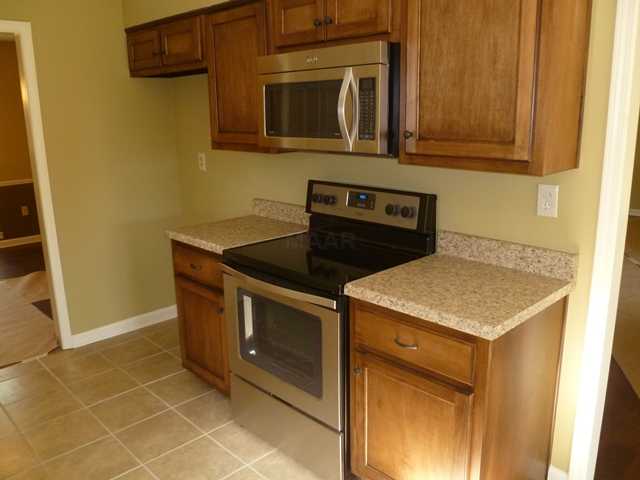 1415 Dean Road Nesbit, MS 38651 - Photo 3 of 11 Stainless Appliances