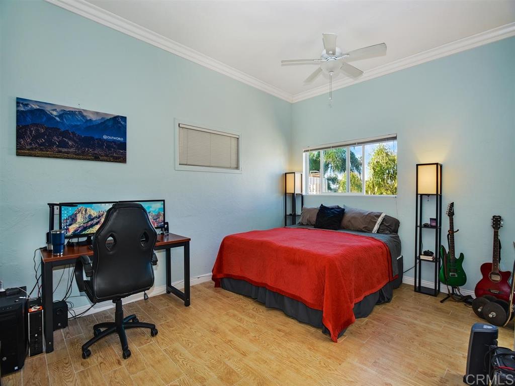 869 Beryl Street San Diego, CA 92109 - Photo 9 of 25 Very spacious master bedroom with walk-in closet and attached master bathroom.