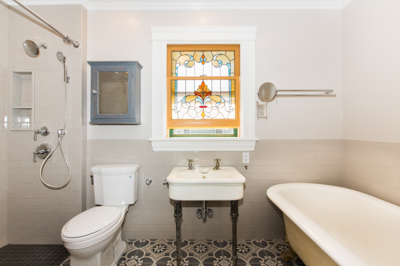 636 East 19th Street Brooklyn, NY 11230 - Photo 5 of 9