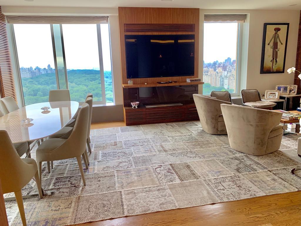 106 Central Park South, Unit 33A Manhattan, NY 10019 - Photo 4 of 17