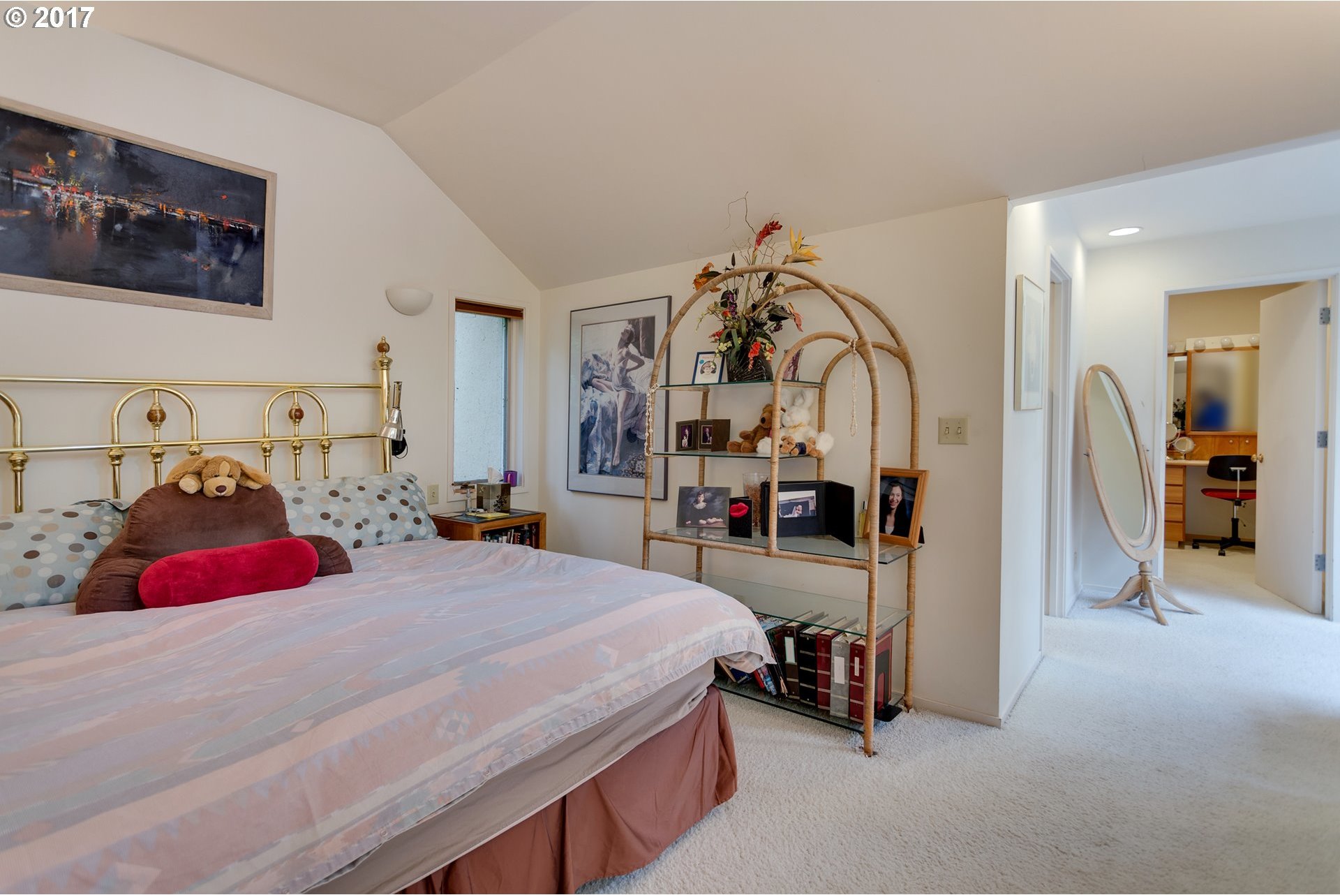 1551 South Military Road Portland, OR 97219 - Photo 13 of 22 Gallery Image 13