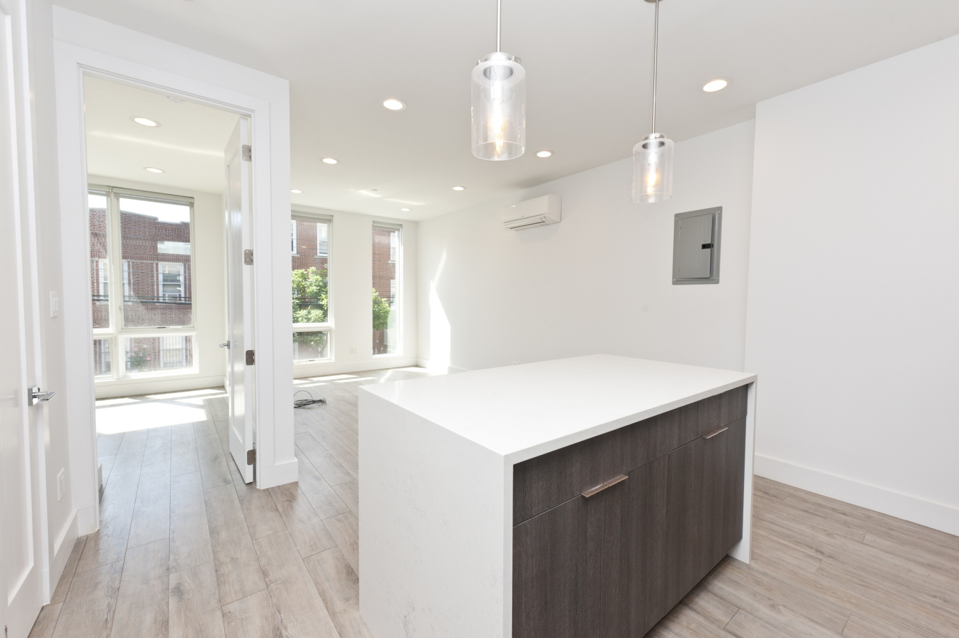 25-35 18th Street, Unit 2C Queens, NY 11102 - Photo 4 of 8
