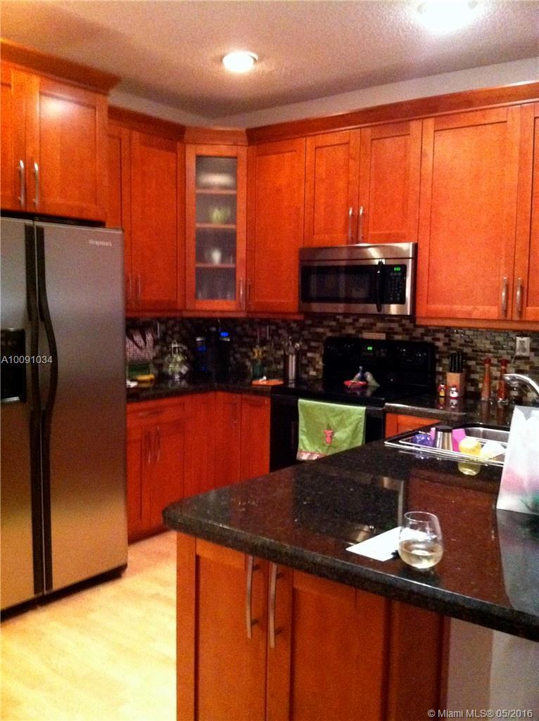 4060 Tree Top Road Hollywood, FL 33026 - Photo 4 of 11