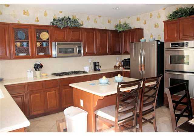 1055 Greenway Road Oceanside, CA 92057 - Photo 8 of 23 Gallery Image 8