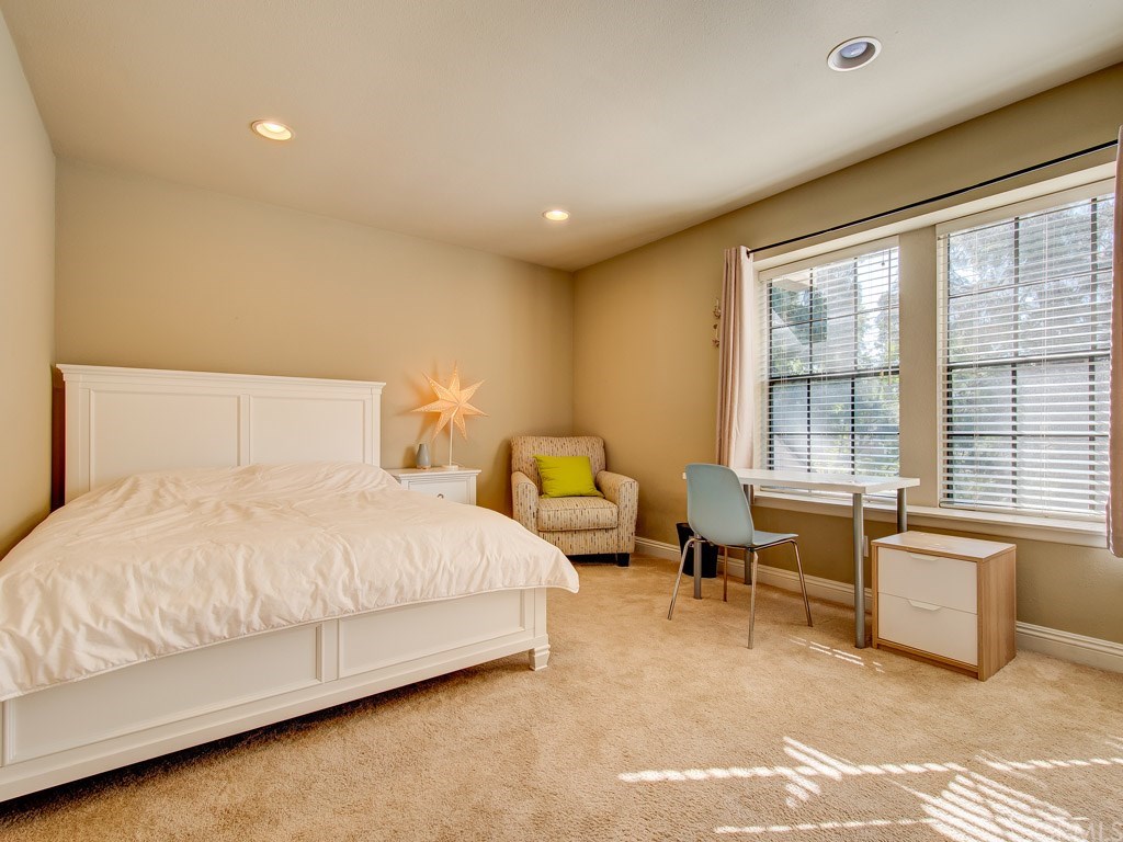 9 Firestone Irvine, CA 92614 - Photo 16 of 32