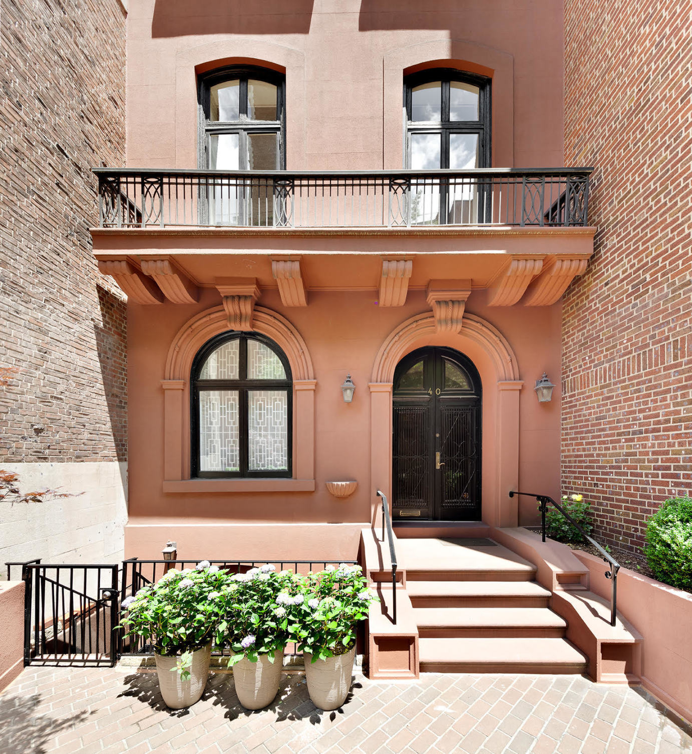 40 Gramercy Park North Manhattan, NY 10010 - Photo 19 of 21