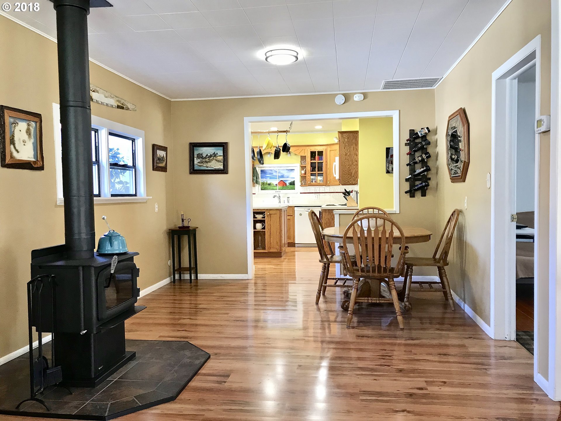 91685 Donna Road Springfield, OR 97478 - Photo 5 of 32 Gallery Image 5