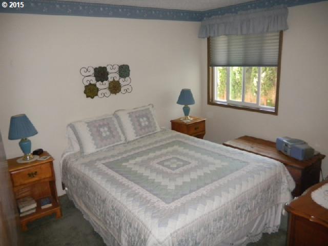 514 Evergreen Loop Reedsport, OR 97467 - Photo 13 of 16 Gallery Image 13