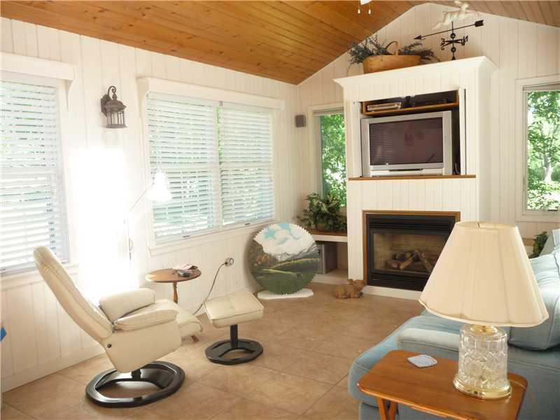 142 Wampum Road Big Beaver, PA 16157 - Photo 7 of 24 Gallery Image 7