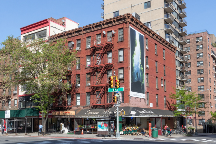 401 East 62nd Street, Unit 2B Manhattan, NY 10065 - Photo 7 of 8