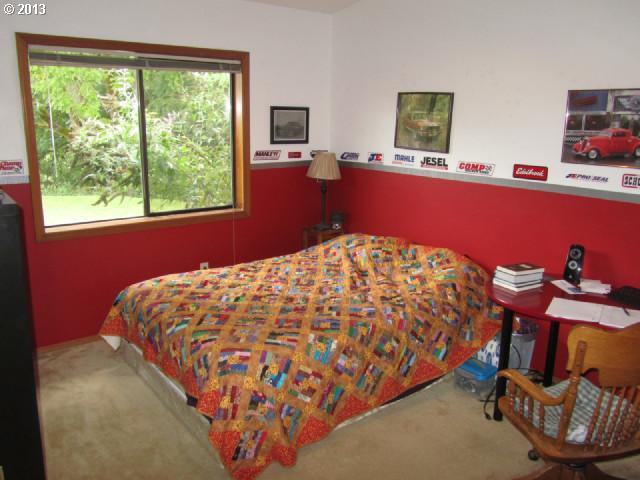 16171 Southwest Midway Road Hillsboro, OR 97123 - Photo 5 of 16