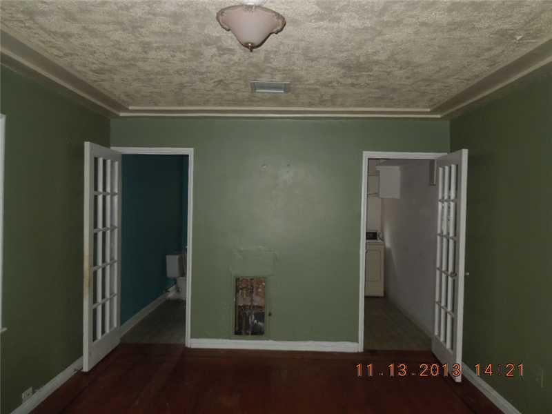 9156 Northwest 3rd Avenue Miami, FL 33150 - Photo 9 of 14