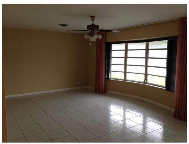 600 South 46th Avenue Hollywood, FL 33021 - Photo 2 of 6