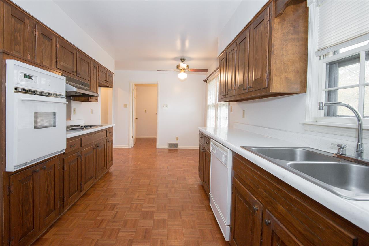 7024 8th Road Bartlett, TN 38133 - Photo 10 of 25 Gallery Image 10