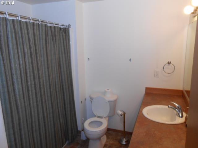 373 Powell Road Castle Rock, WA 98611 - Photo 5 of 12