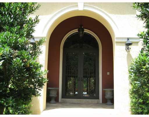 7310 Erwin Road Miami, FL 33143 - Photo 4 of 16