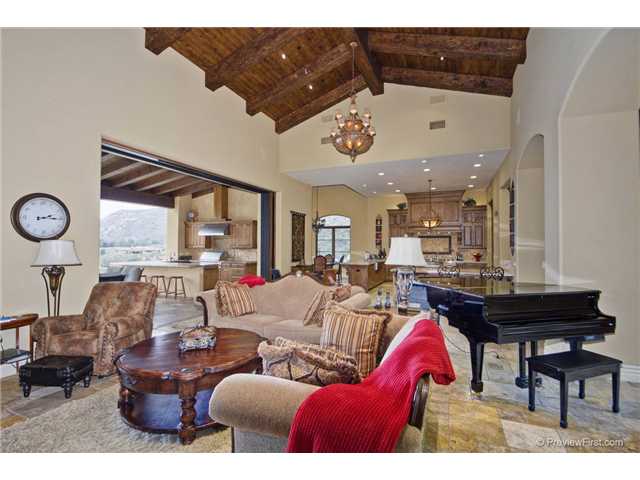 18750 Deer Valley Poway, CA 92064 - Photo 8 of 25