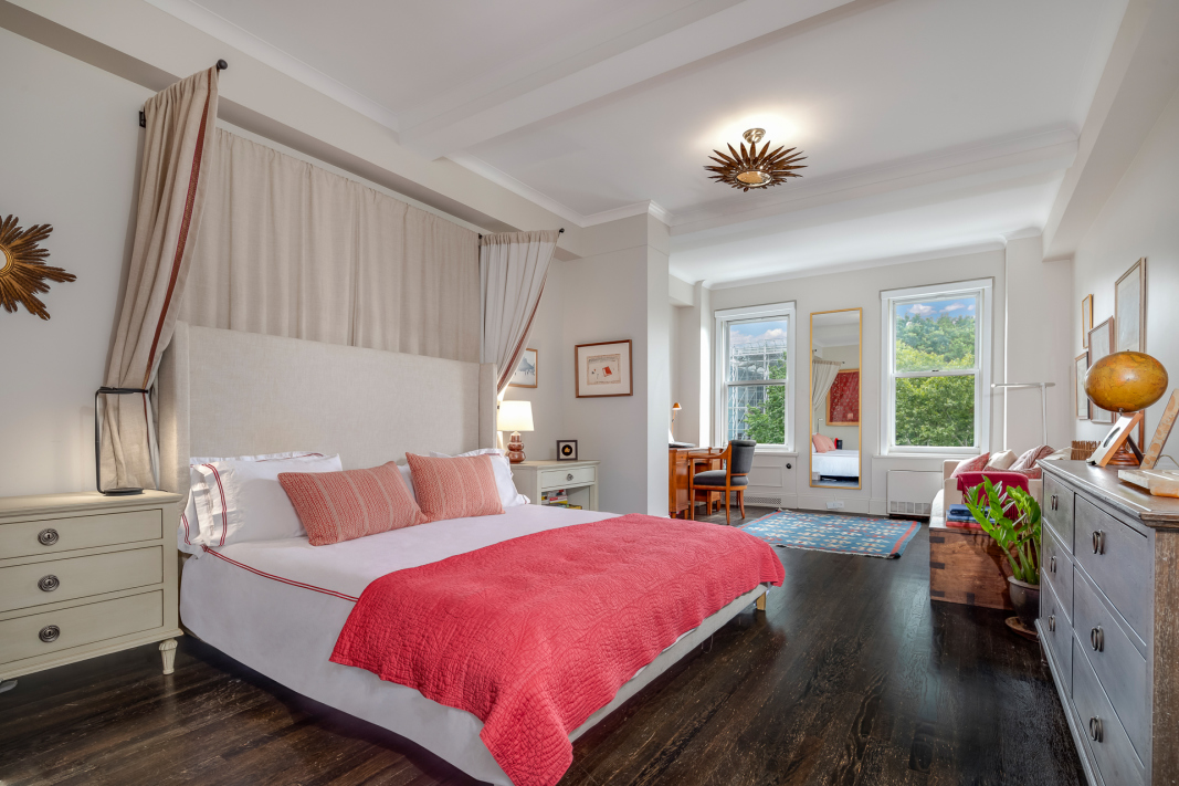 15 West 81st Street, Unit 5B Manhattan, NY 10024 - Photo 7 of 10