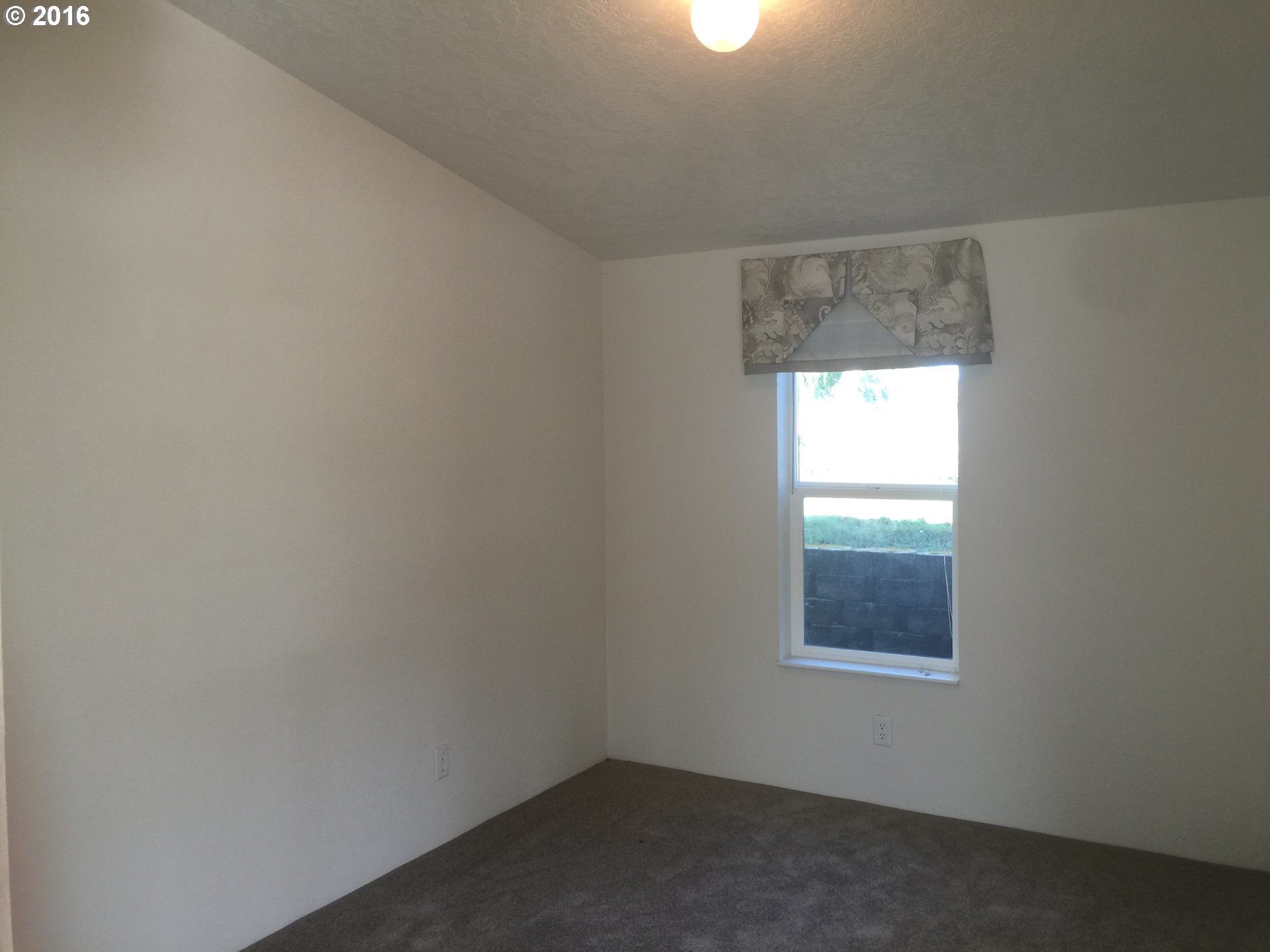 100 River Bend Road, Unit SP 1 Reedsport, OR 97467 - Photo 4 of 16