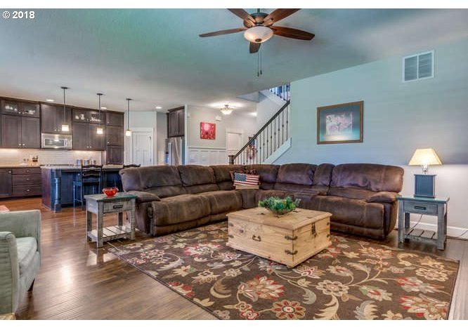 14815 South Henrici Road Oregon City, OR 97045 - Photo 17 of 30 Gallery Image 17