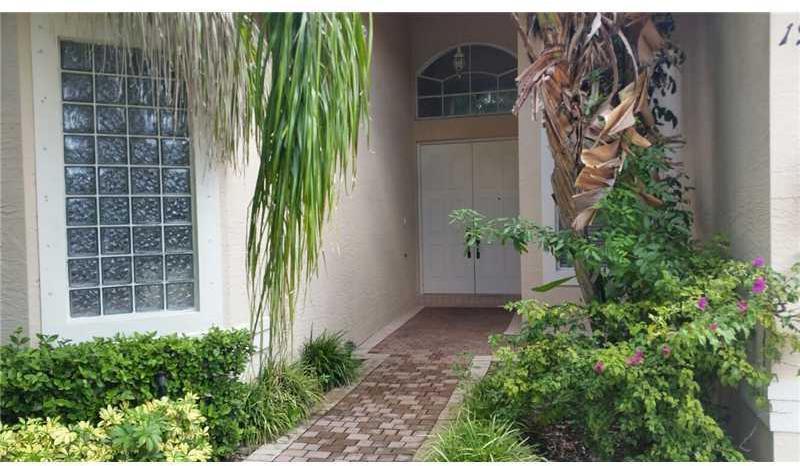 19033 Southwest 55th Street Miramar, FL 33029 - Photo 3 of 35