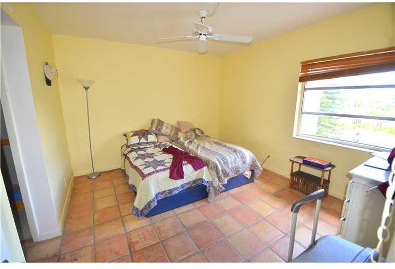 624 Northwest 13th Street, Unit 310 Boca Raton, FL 33486 - Photo 5 of 11