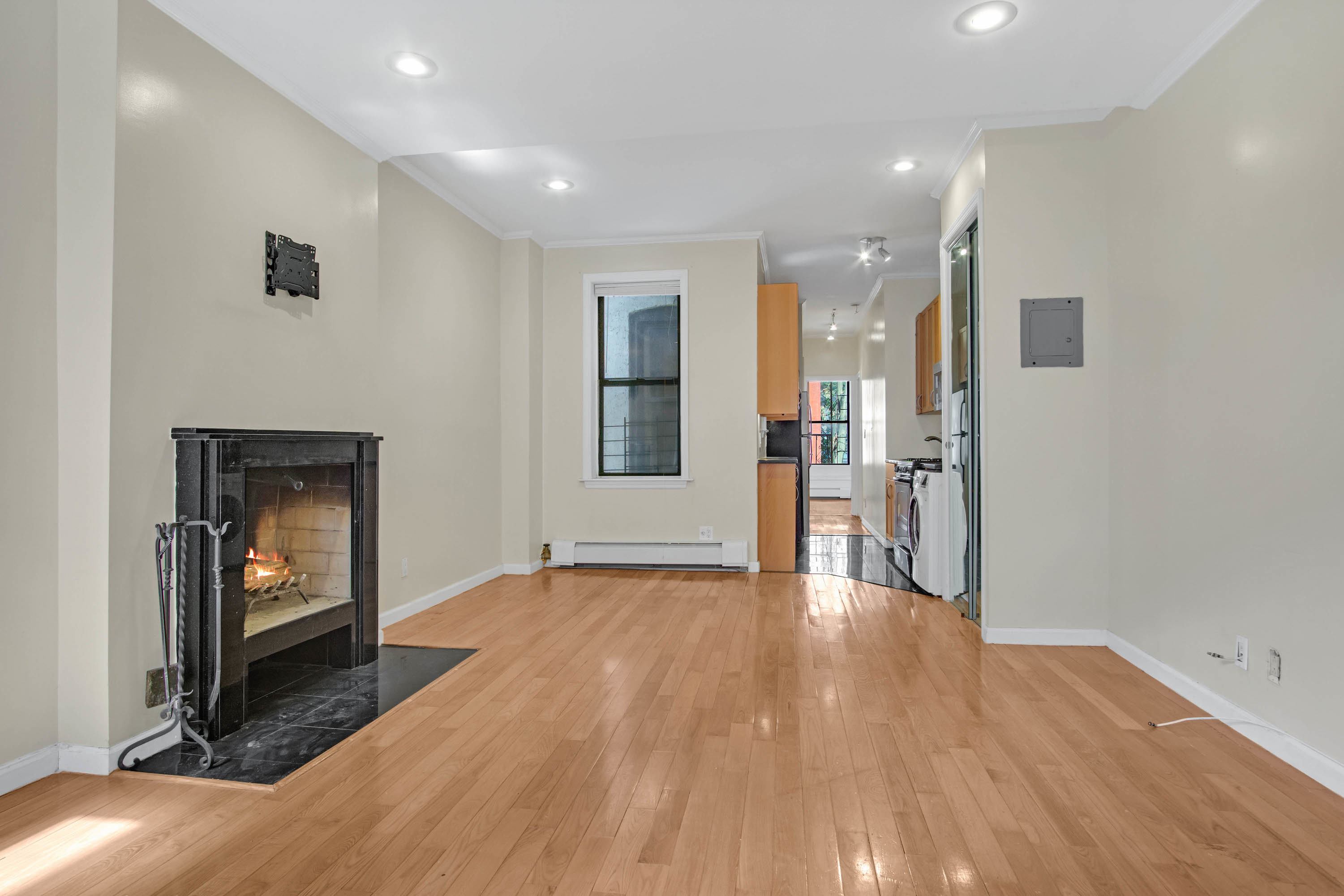 206 East 124th Street, Unit 2B Manhattan, NY 10035 - Photo 2 of 12