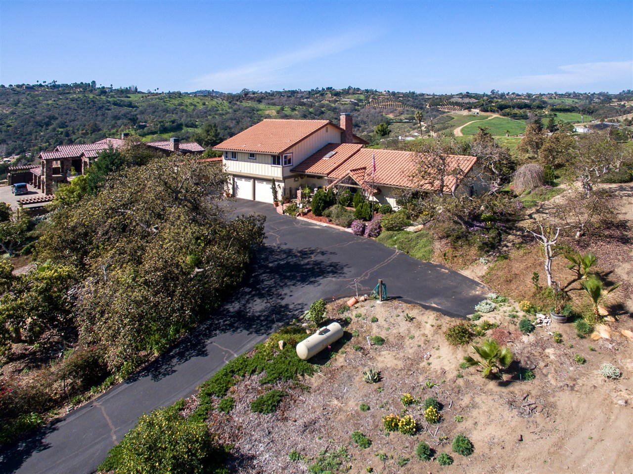 4141 Palomar Drive Fallbrook, CA 92028 - Photo 2 of 24