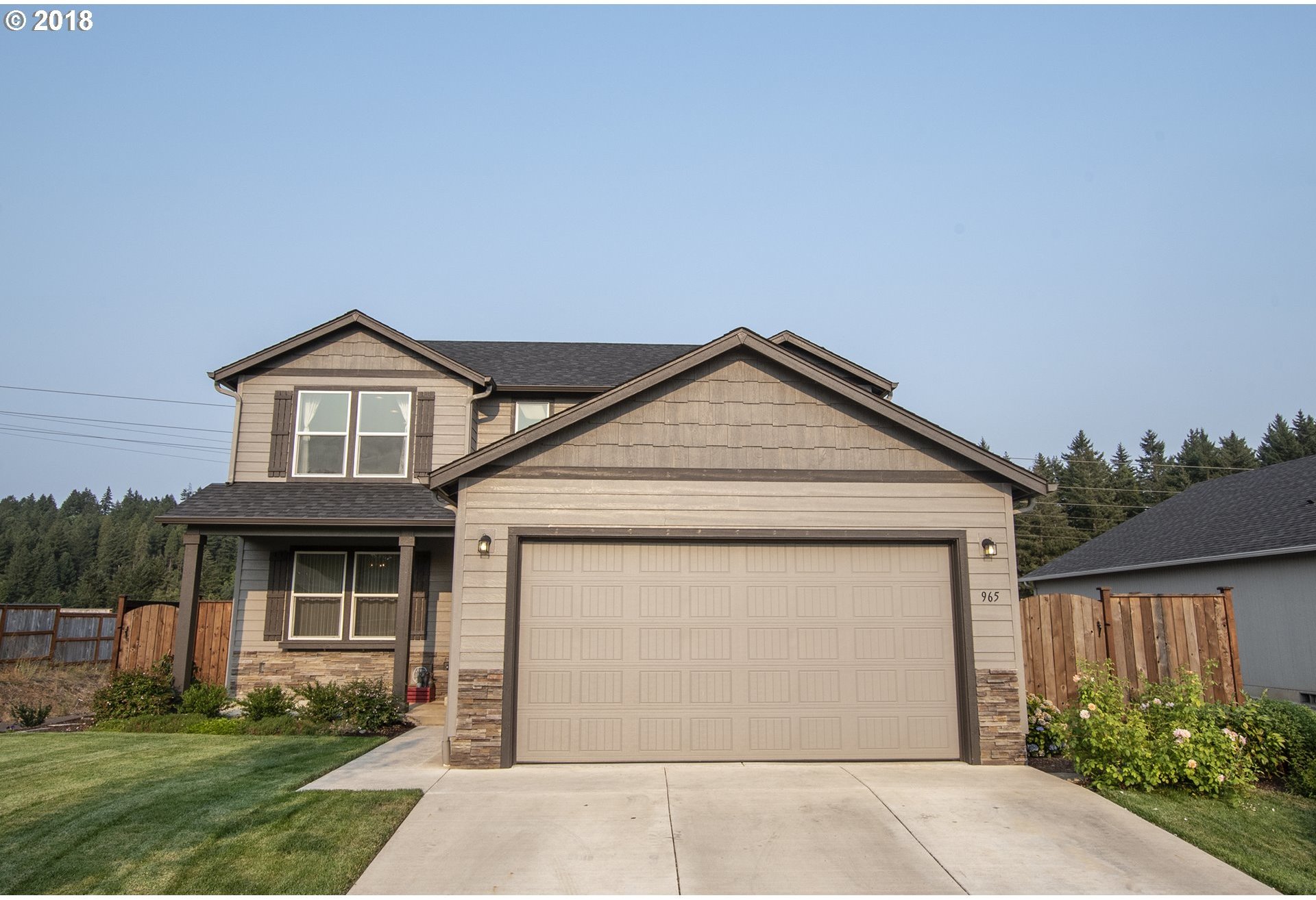 965 South 55th Street Springfield, OR 97478 - Photo 2 of 32