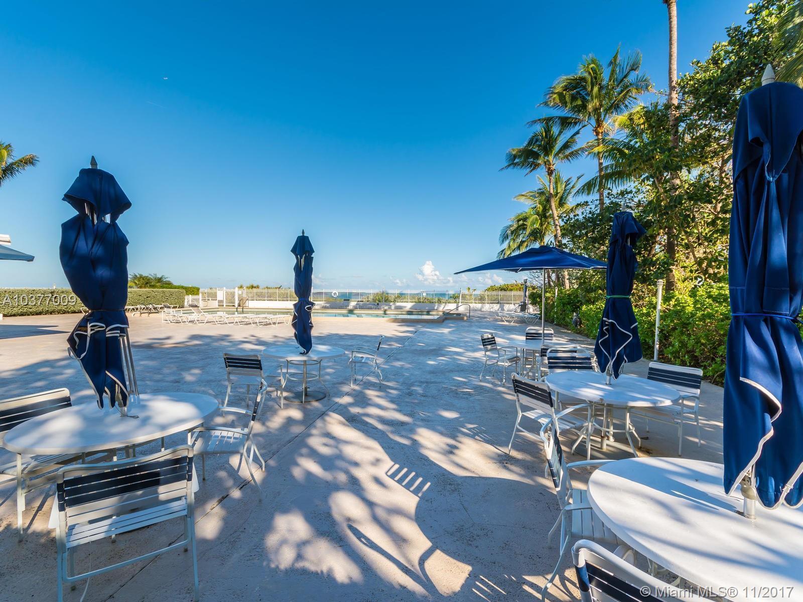 607 Ocean Drive, Unit 9K Key Biscayne, FL 33149 - Photo 69 of 78