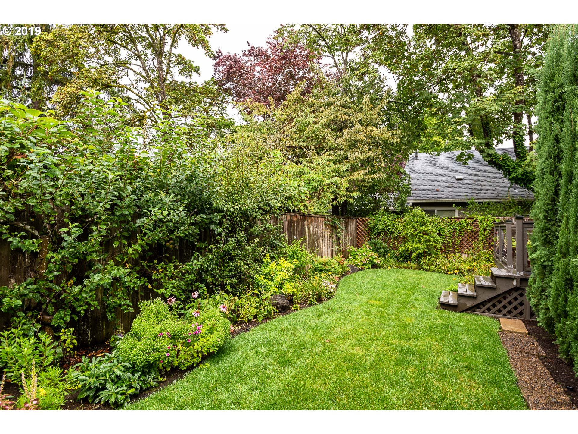 2170 Alder Street Eugene, OR 97405 - Photo 23 of 25