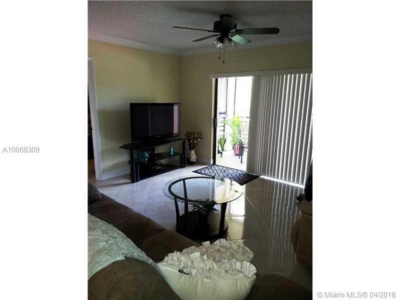 128 South Cypress Road, Unit 835 Pompano Beach, FL 33060 - Photo 10 of 35