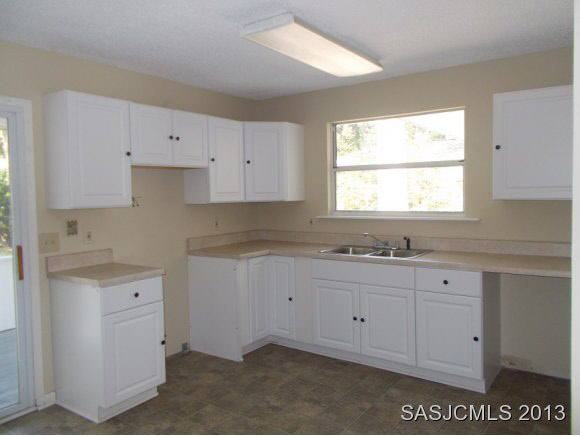 164 Hawthorne Road St. Augustine, FL 32086 - Photo 4 of 11 Kitchen