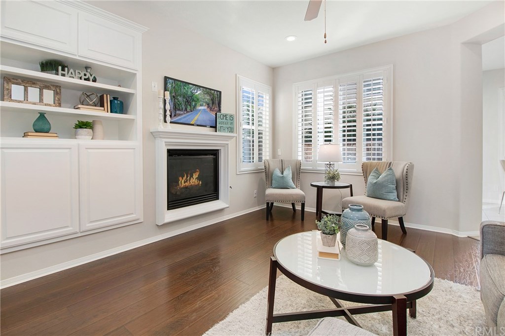 8 Fieldhouse Ladera Ranch, CA 92694 - Photo 3 of 22