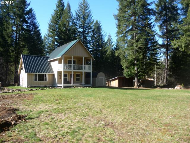 42 Sadie Road Carson, WA 98610 - Photo 2 of 15 Gallery Image 2