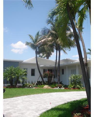 1240 South Biscayne Point Road Miami Beach, FL 33141 - Photo 4 of 25