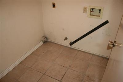 6000 Alderpointe Street Bakersfield, CA 93313 - Photo 7 of 15