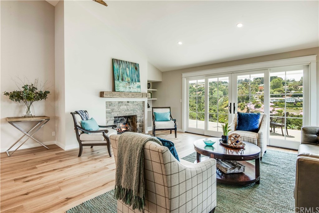 34 Chuckwagon Road Rolling Hills, CA 90274 - Photo 7 of 20