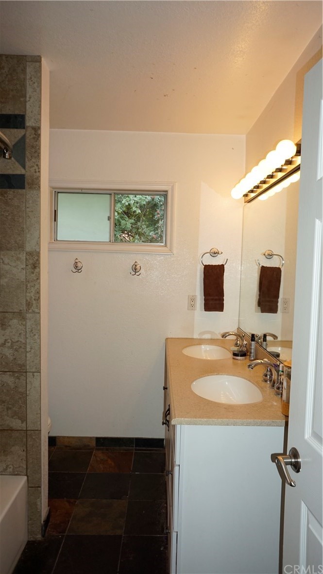 3526 State Street Corona, CA 92881 - Photo 32 of 53