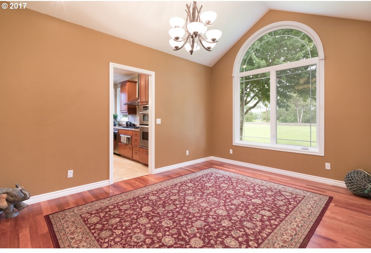 3465 Del Rio Road Roseburg, OR 97471 - Photo 8 of 30 Gallery Image 8
