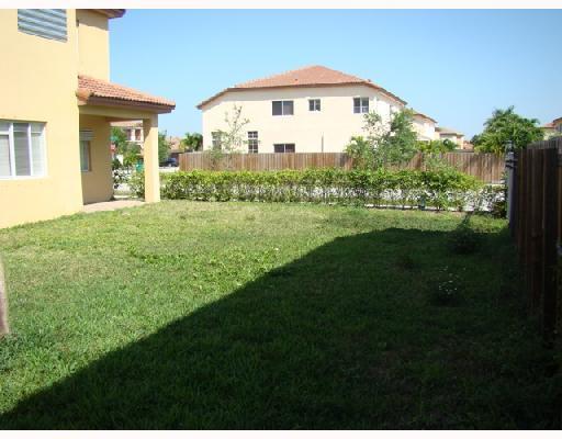 1711 Southwest 154th Path Miami, FL 33185 - Photo 16 of 16